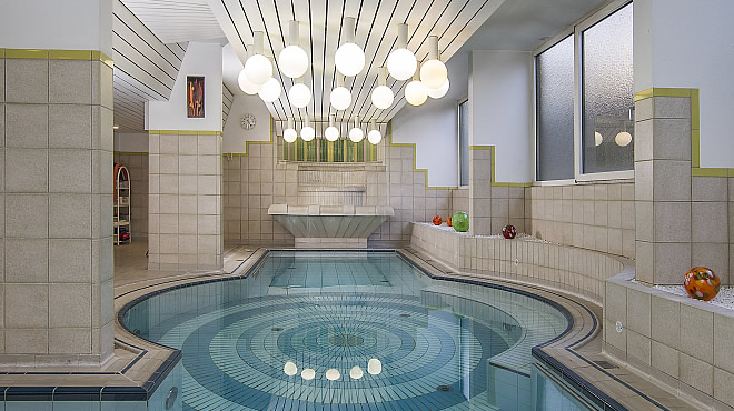 Bad Füssing - Kurhotel Unter den Linden&nbsp;&nbsp; (Bayerisches Bäderland)